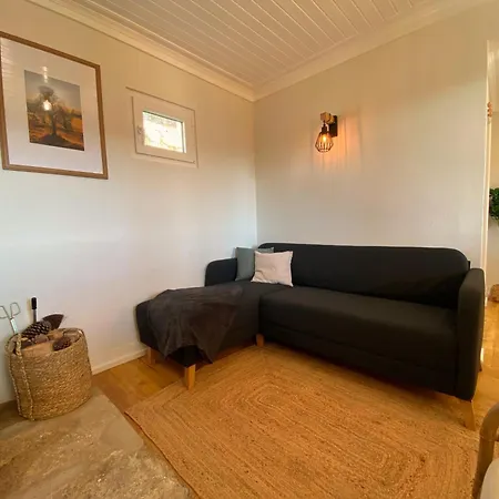 Quiet In Granjal With Fireplace Feriehus Outeiro da Vinha